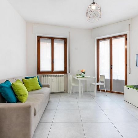 Appartamento Sempione 1 - Affitti Brevi Italia Мілан Екстер'єр фото